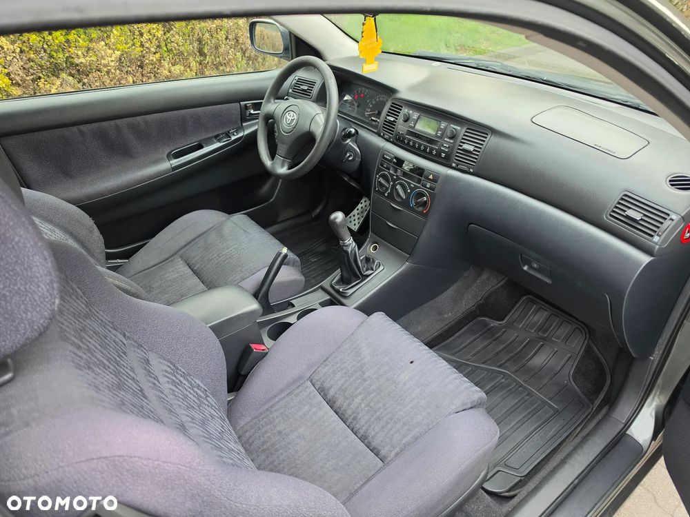 Toyota Corolla 1.4 VVT-i Base - 5