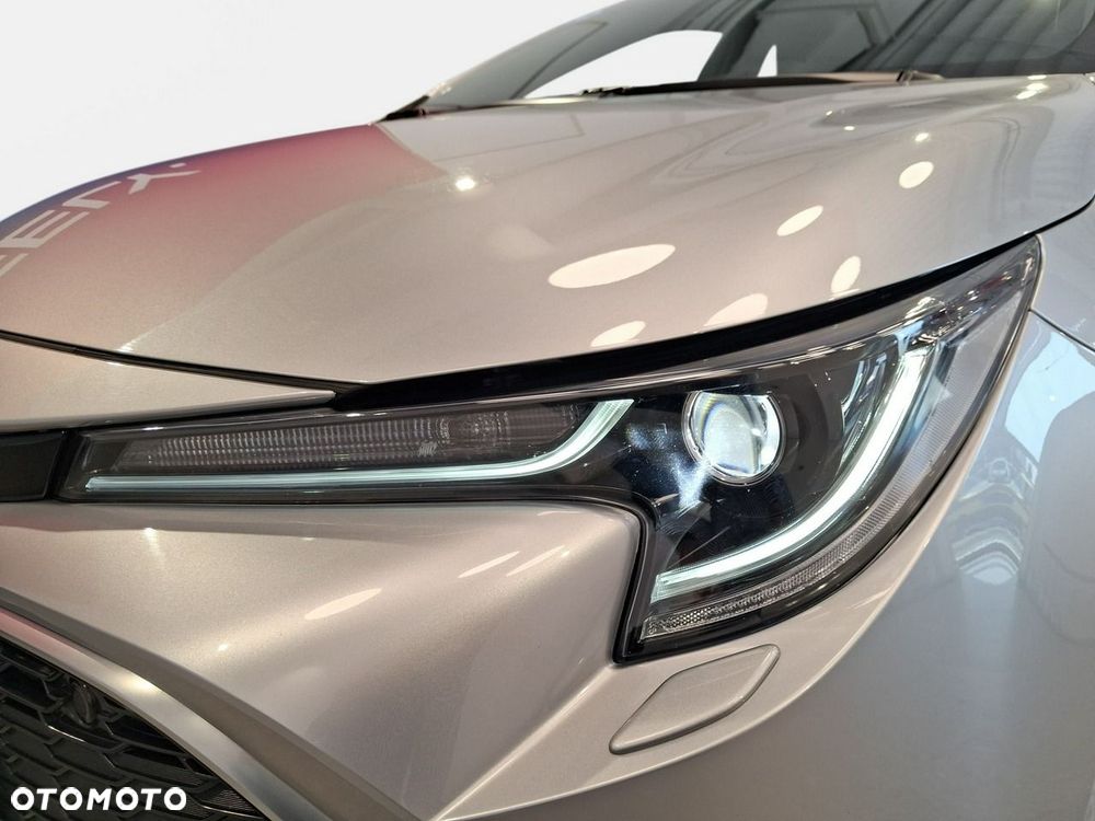 Toyota Corolla - 10