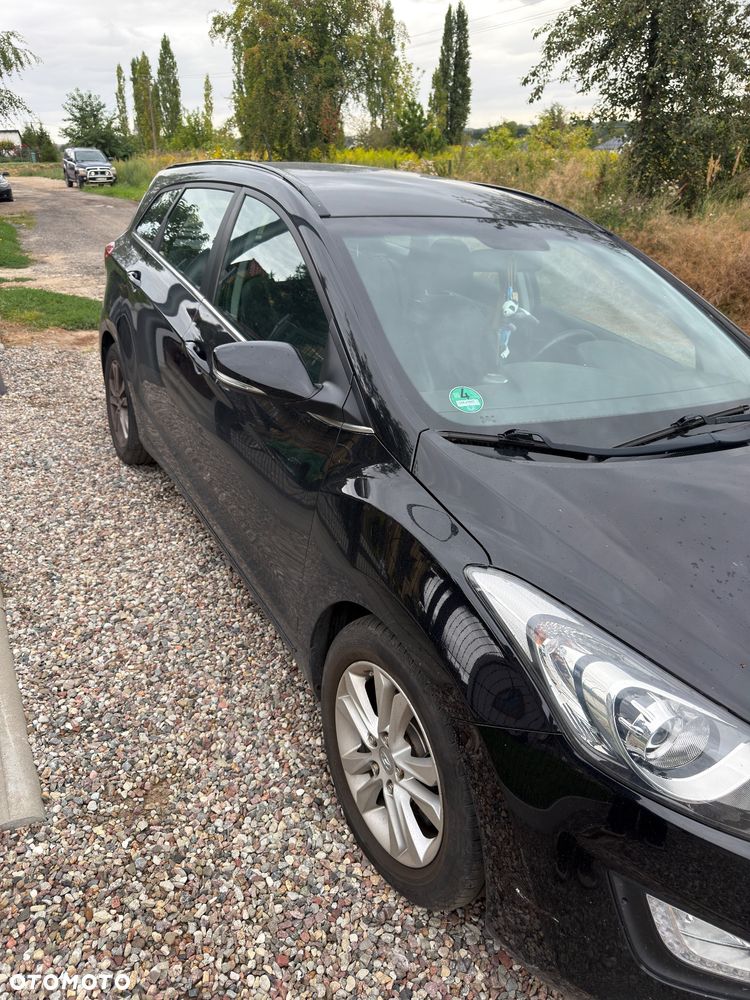 Hyundai i30 i30cw 1.6 CRDi Trend - 2
