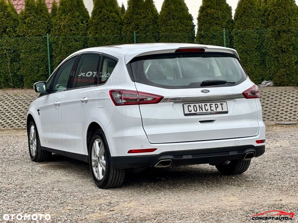 Ford S-Max - 9