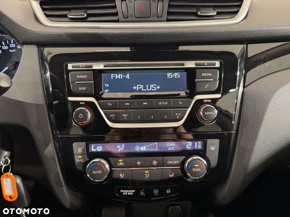 Nissan Qashqai - 23