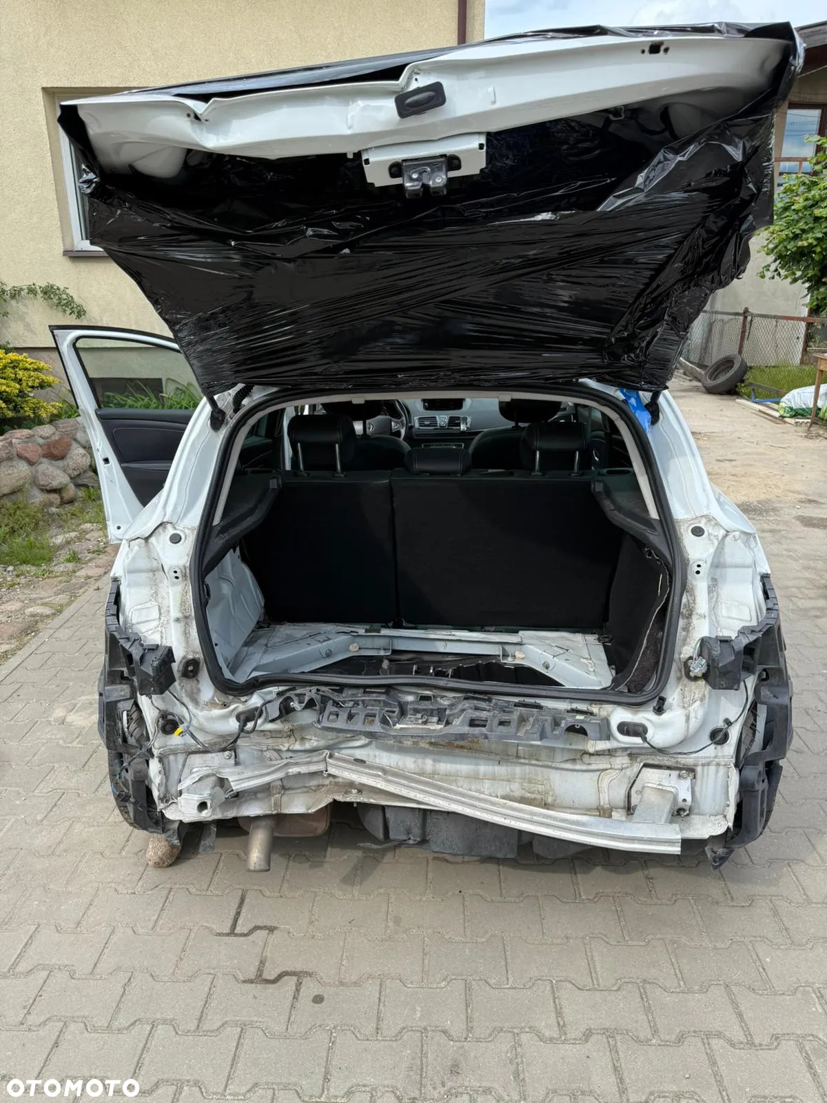 Renault Megane 1.6 dCi Bose - 10