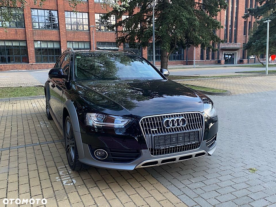 Audi A4 Allroad - 26