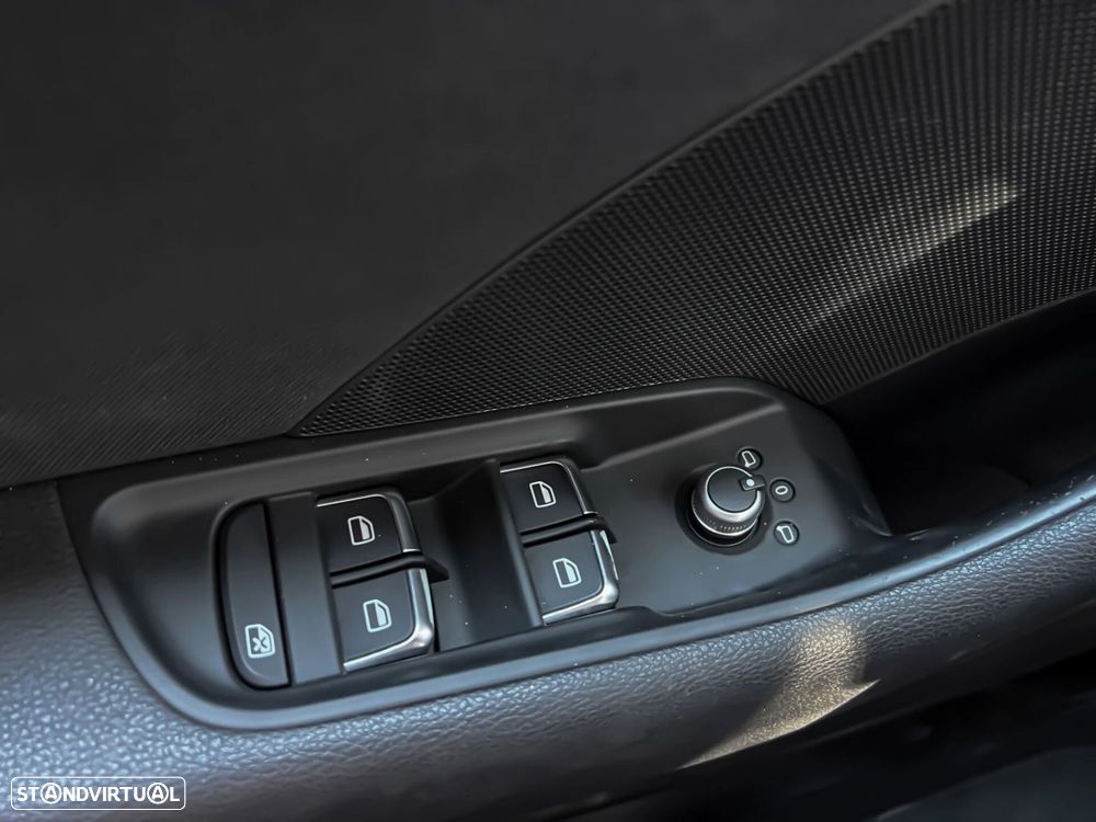 Audi A3 Sportback 1.6 TDI Attraction - 14