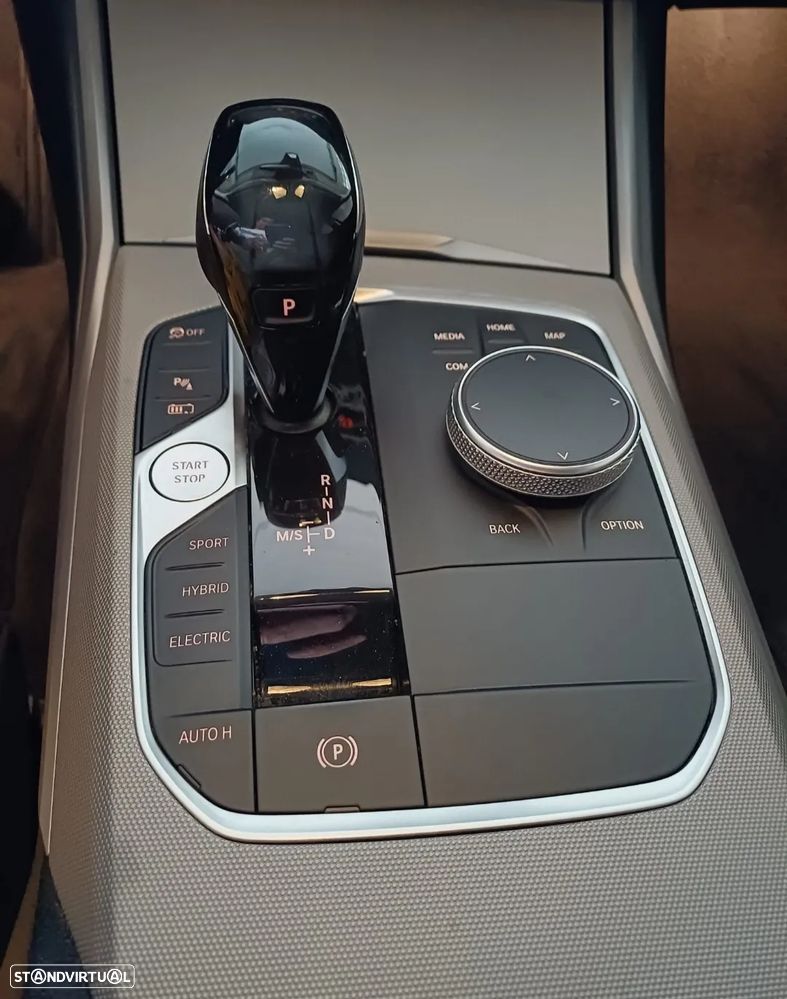 BMW 330 e Corporate Edition Auto - 14