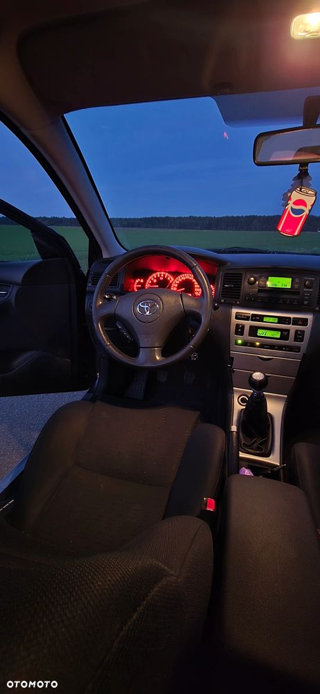 Toyota Corolla 1.8 VVTL-i TSport - 11
