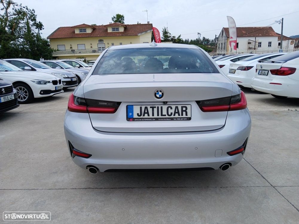 BMW 318 d Auto - 8