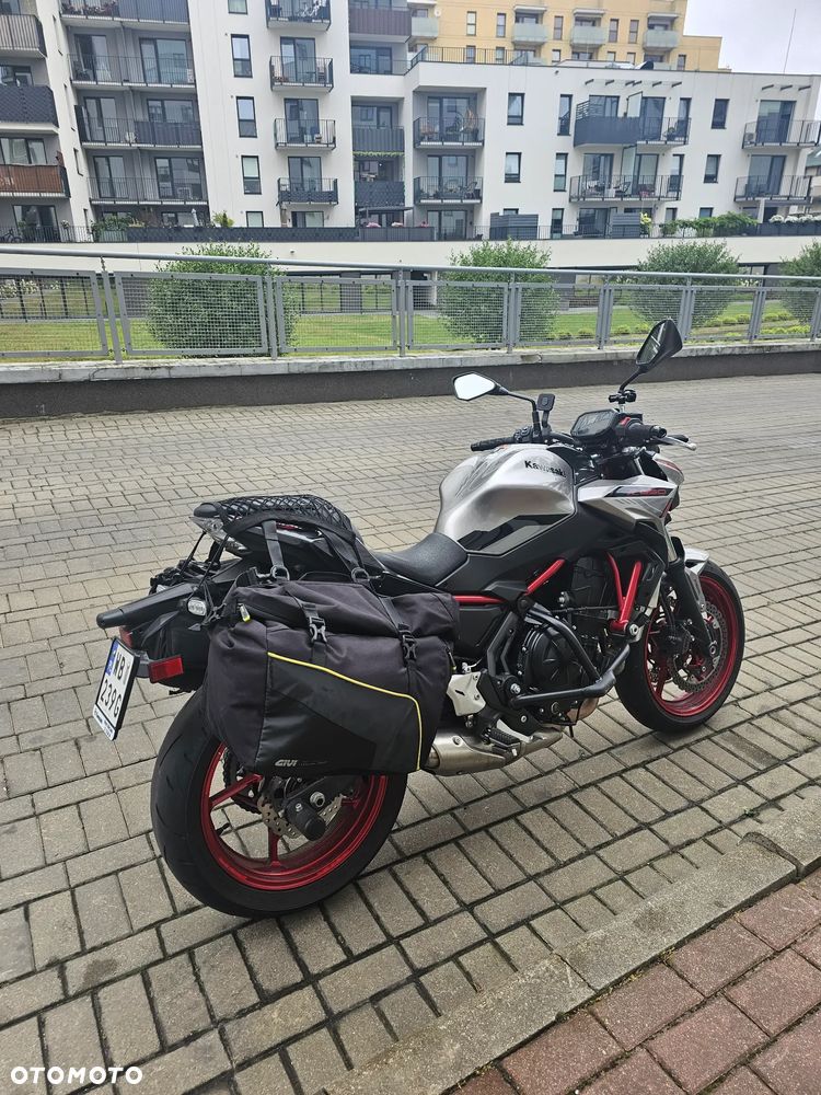Kawasaki Z 650 - 12