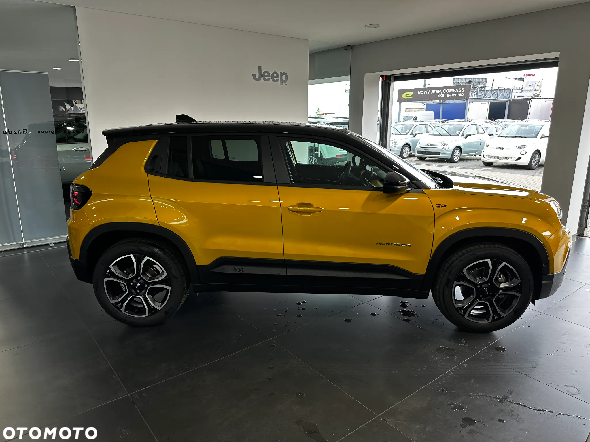 Jeep Avenger 54kWh Summit - 4