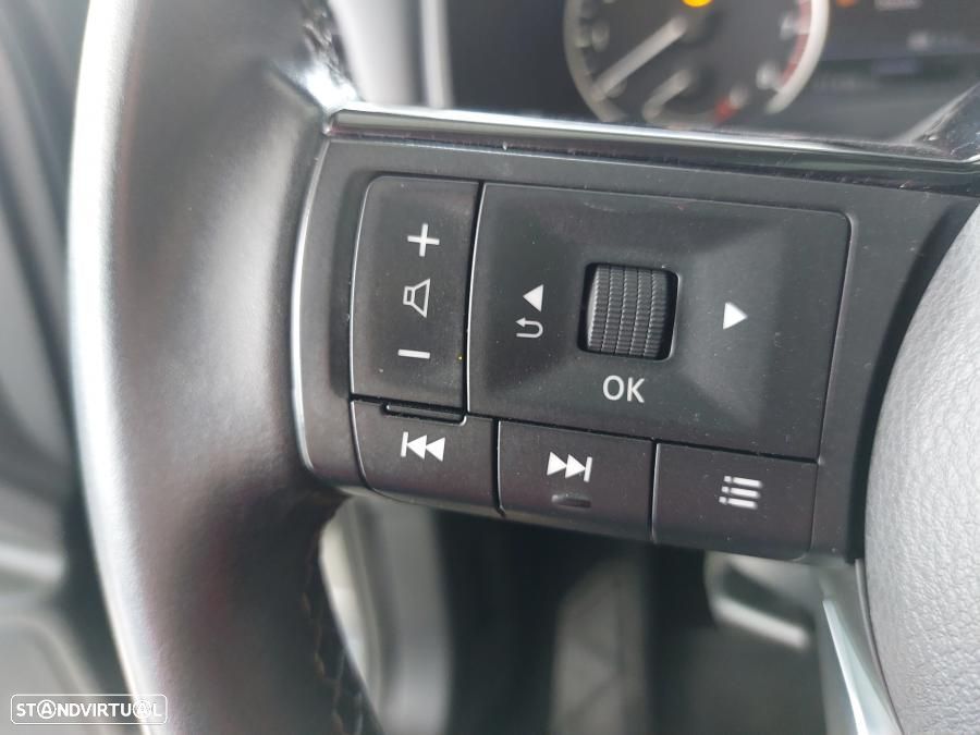 Nissan Qashqai 1.3 DIG-T N-Connecta - 18