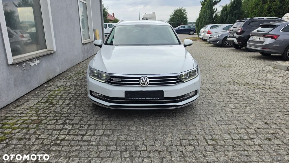 Volkswagen Passat 2.0 TDI SCR (BlueMotion Tech) 4Motion D Highline - 2