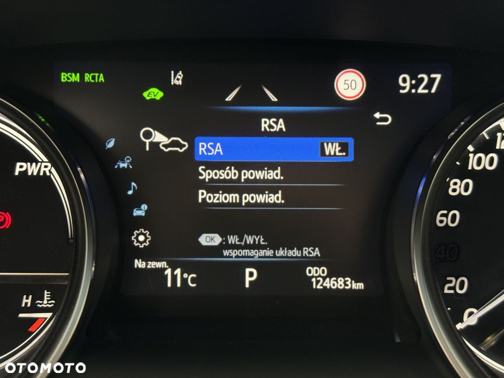 Toyota Camry - 37
