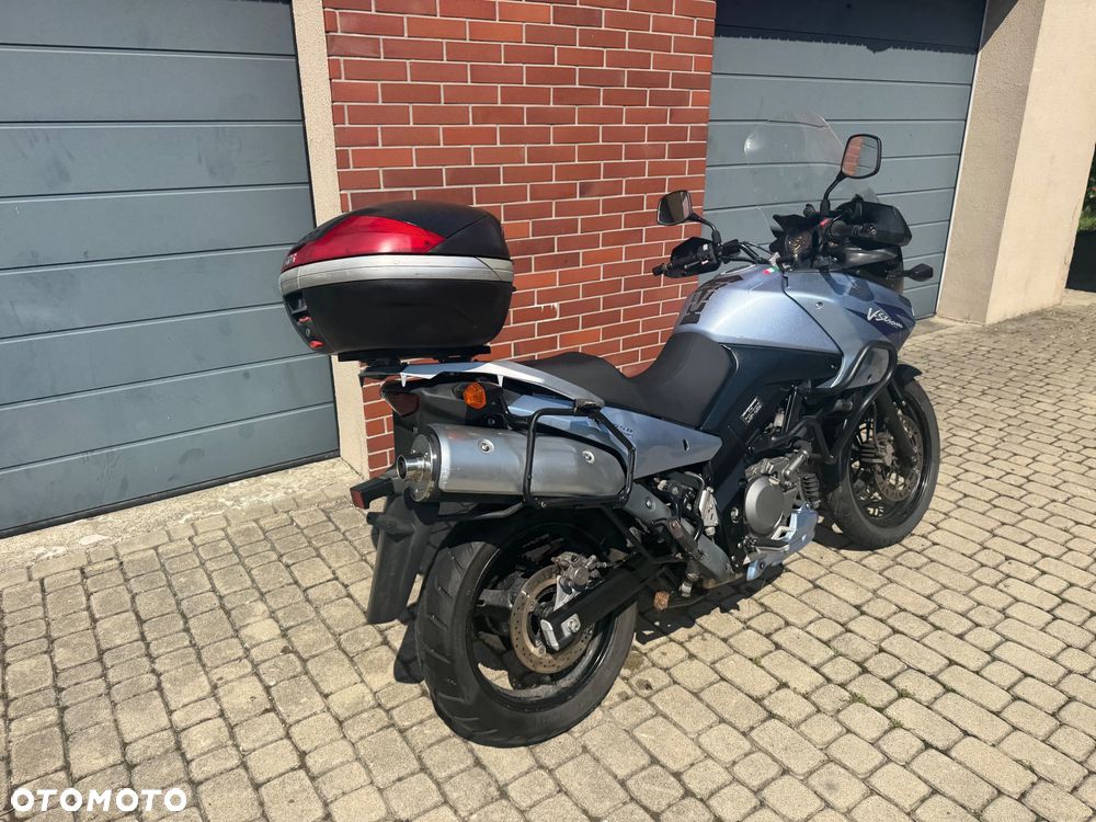 Suzuki V-STROM - 11