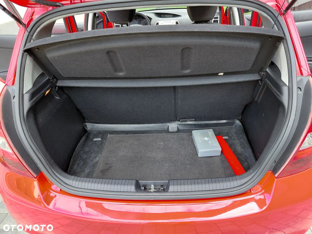Hyundai i20 1.2 Classic + - 13