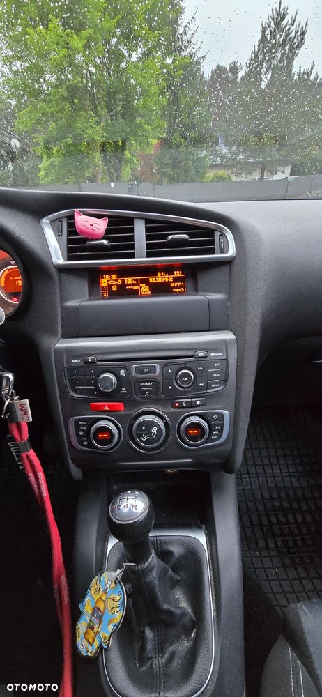 Citroën C4 VTi 120 Attraction - 11