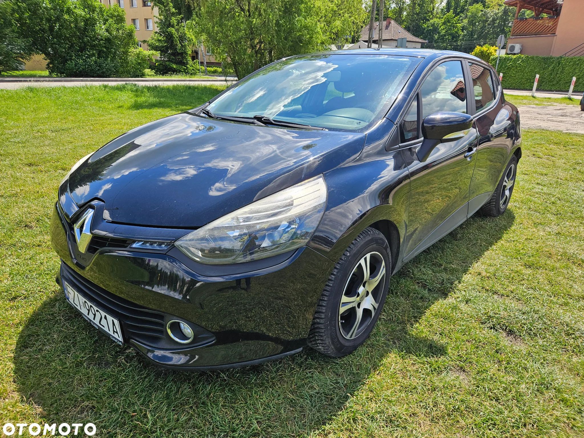 Renault Clio - 1
