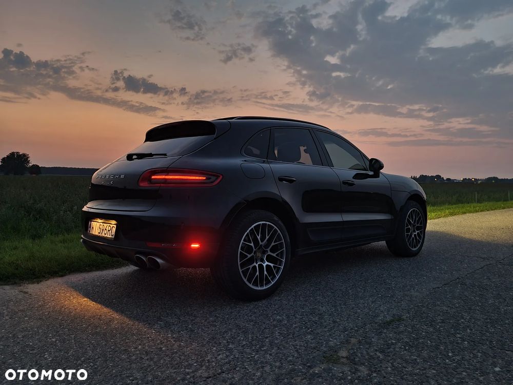 Porsche Macan - 26