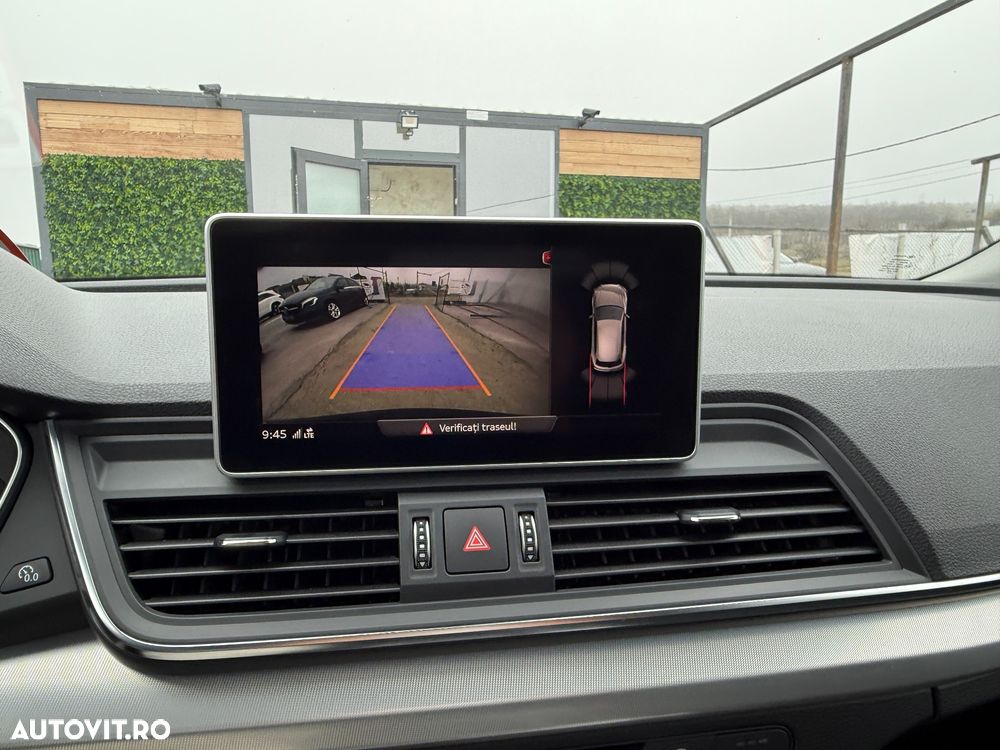 Audi Q5 2.0 40 TDI quattro S tronic Sport - 10