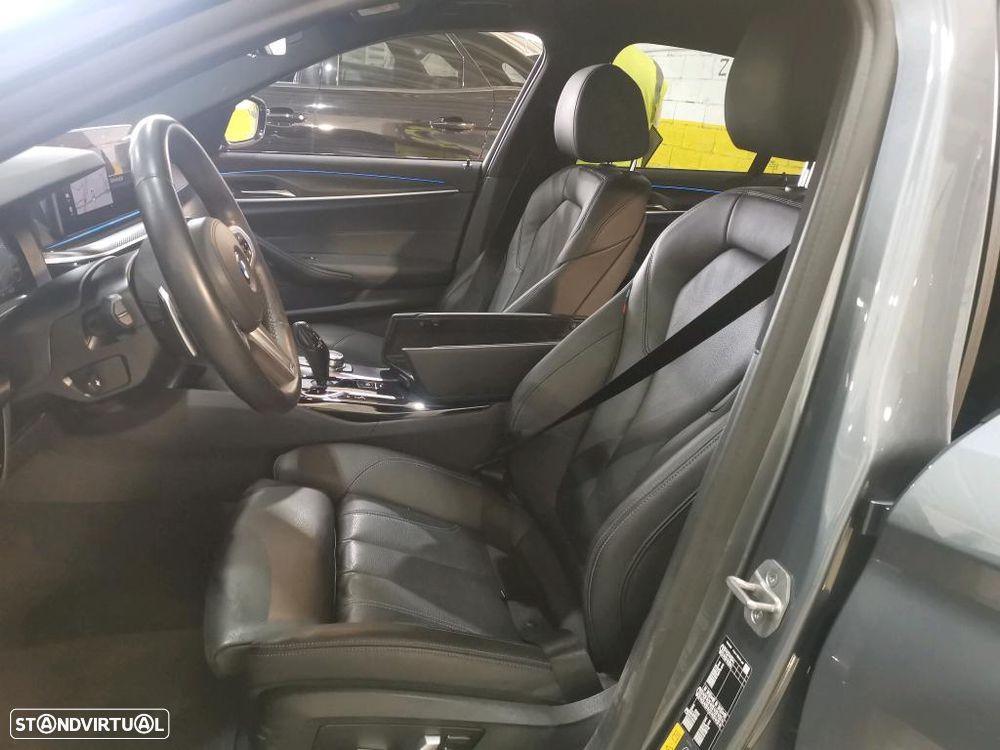BMW 545 e xDrive Pack M - 6