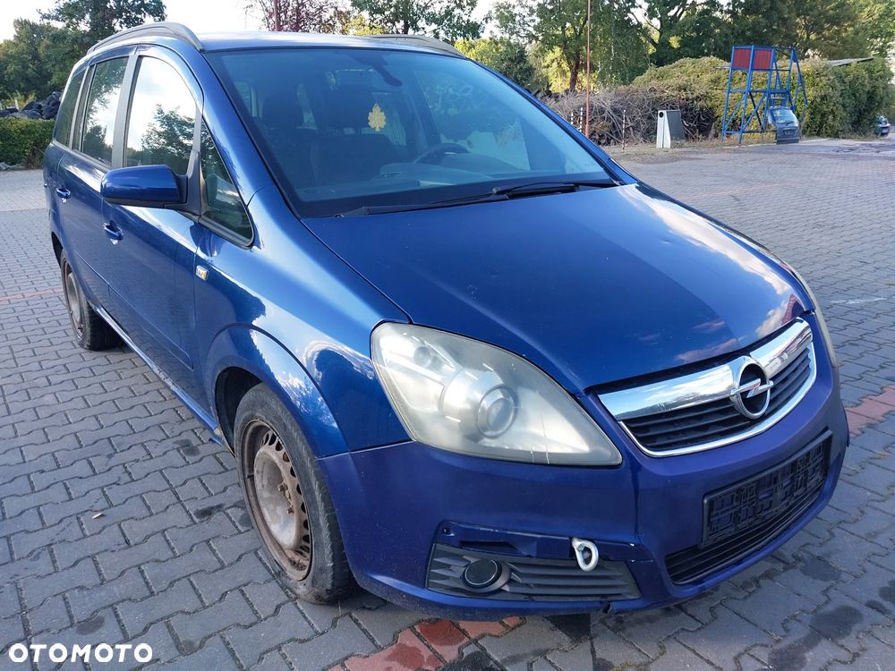 Opel Zafira B silnik kompletny 1.9 CDTI JTD 120KM wtryski pompa paliwa klimatyzacji wspomagania regulator alternator maglownica sprzęgło lewarek 6 biegów drzwi klapa błotnik lusterko kolor Z21B lampa reflektor przód przedni xenon przetwornica tył tylna hak holowniczy zestaw startowy sterownik stacyjka zamek zacisk hamulcowy deska rozdzielcza panel wyświetlacz boczek fotele mechanizm osłona manetki tempomat wykładzina podsufitka kierownica plastiki szyba NA CZĘŚCI WSZYSTKIE CZĘŚCI - 1