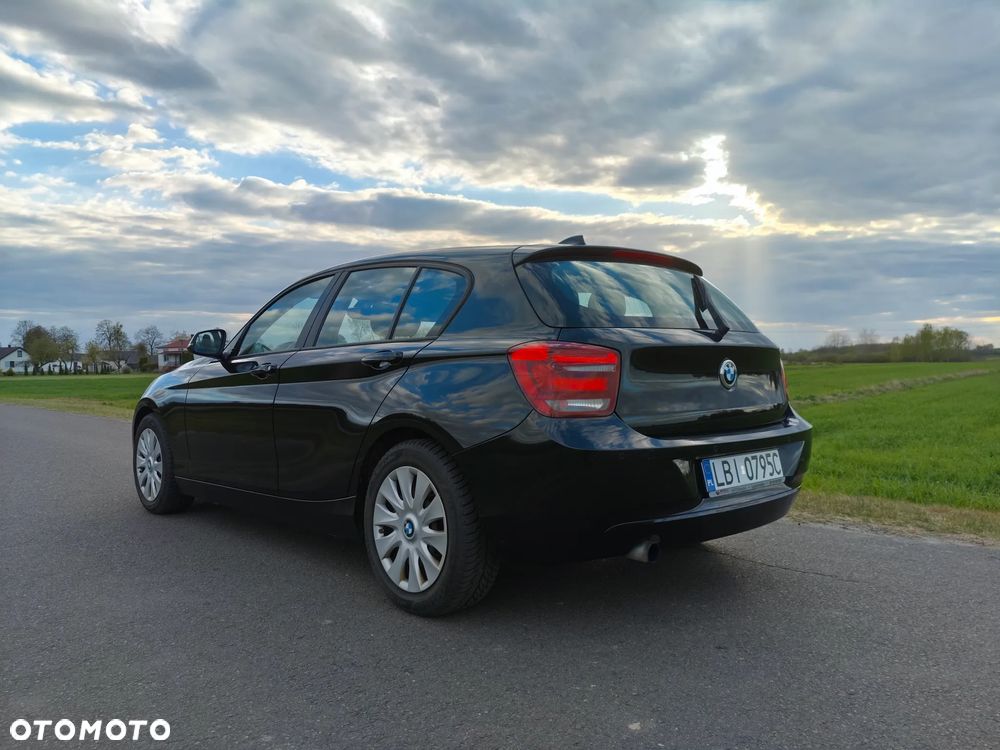 BMW Seria 1 116i - 5