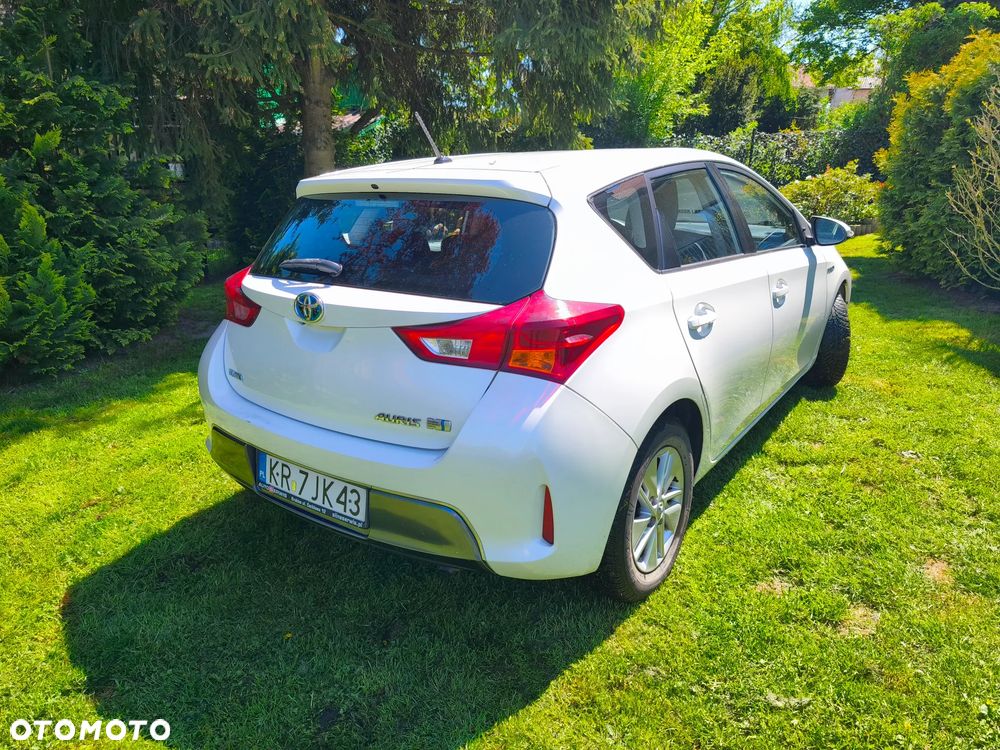 Toyota Auris - 13