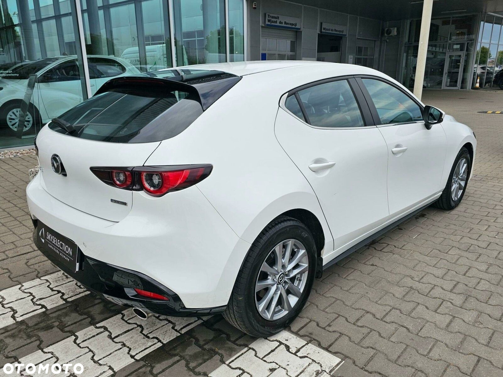 Mazda 3 - 9