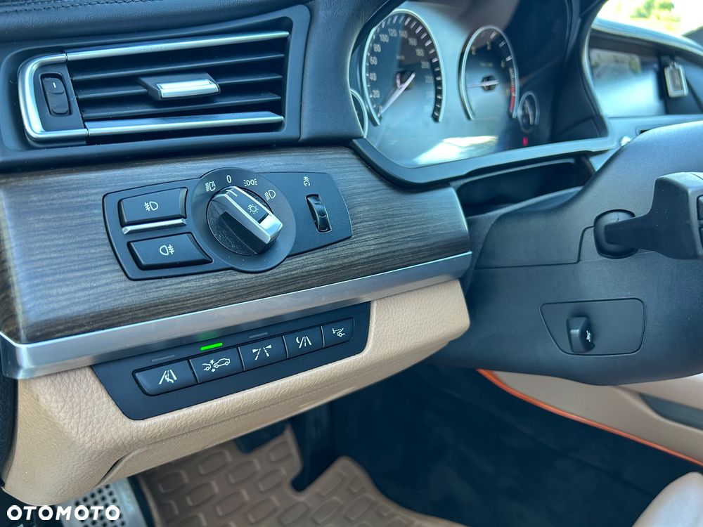 BMW Seria 7 730Ld - 15