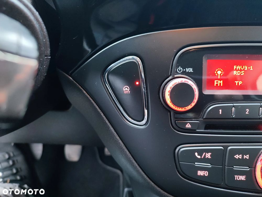 Opel Corsa 1.4 Selection - 27