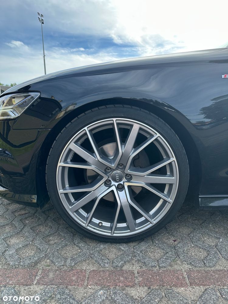 Audi A6 Avant 2.0 TDI Quattro S tronic - 9