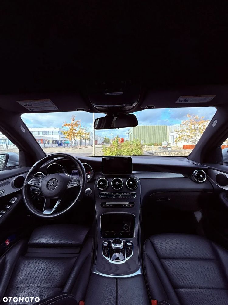 Mercedes-Benz GLC ver-300-4matic-9g--tronic-exclusive - 8