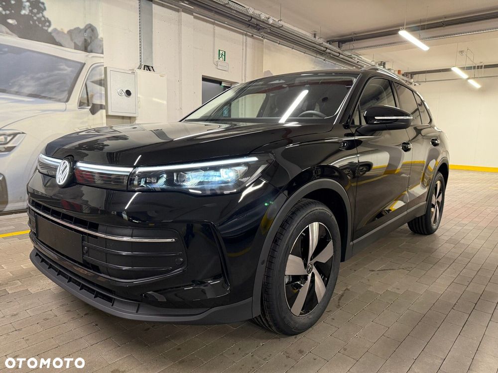 Volkswagen Tiguan - 5