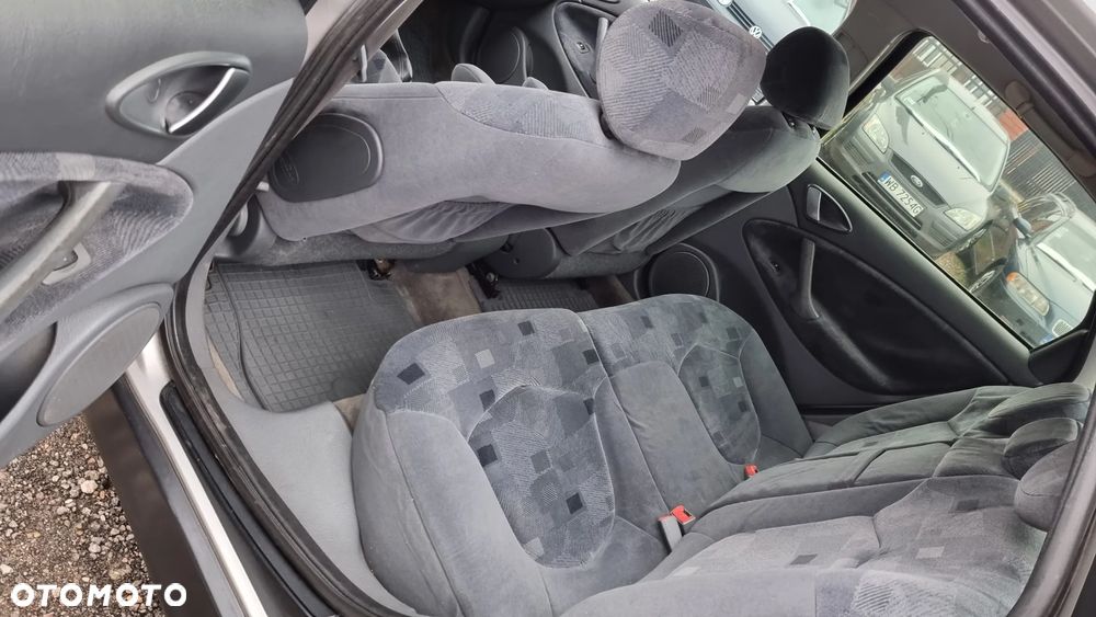 Citroën C5 2.0 HDi Prestige - 9