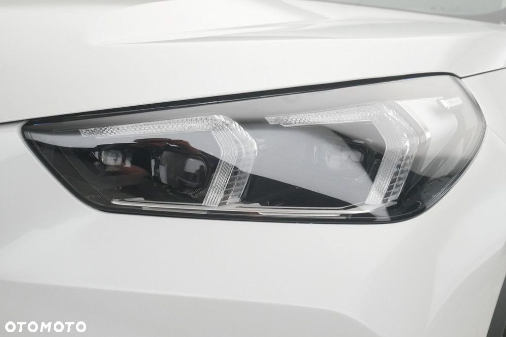 BMW X1 - 13