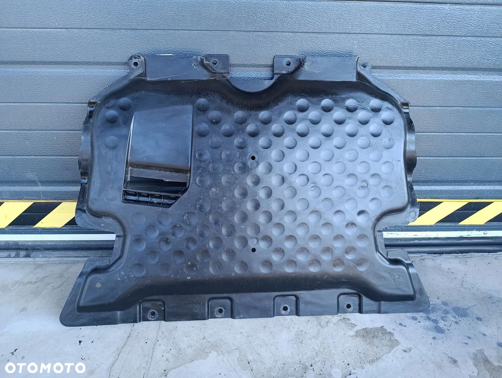 Osłona płyta ekologia pod silnik Mercedes GLC W253