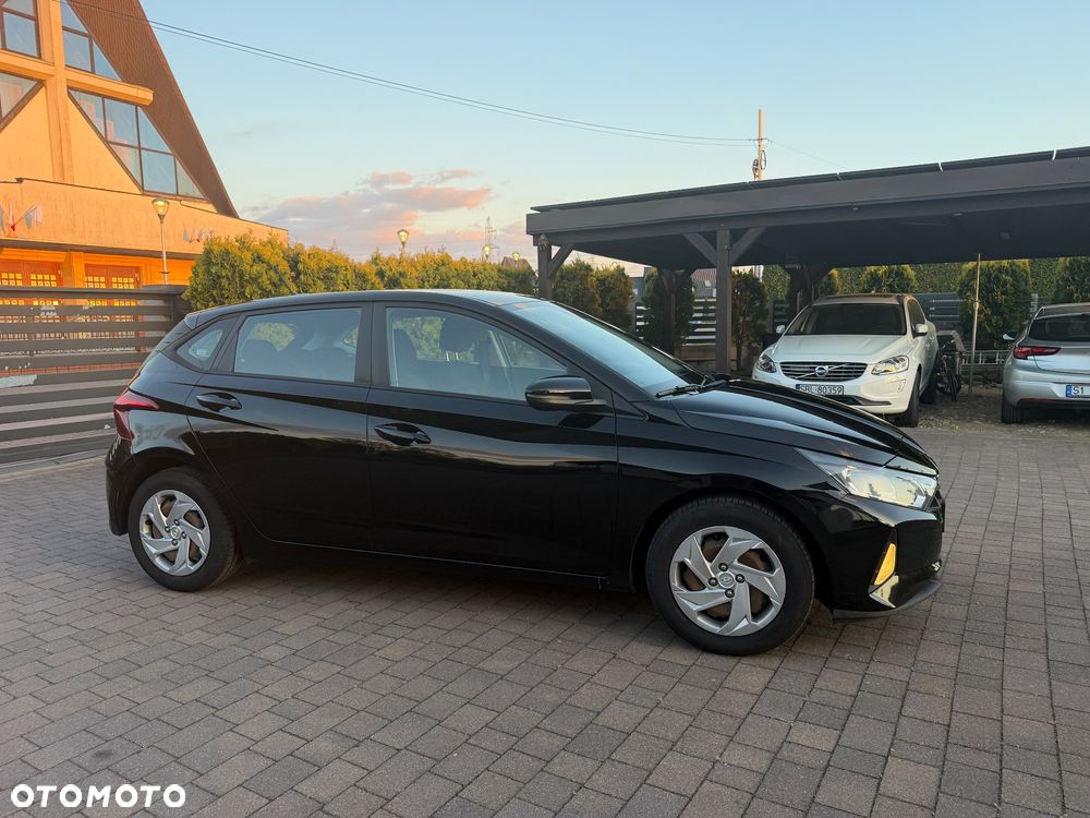 Hyundai i20 1.2 Pure - 15
