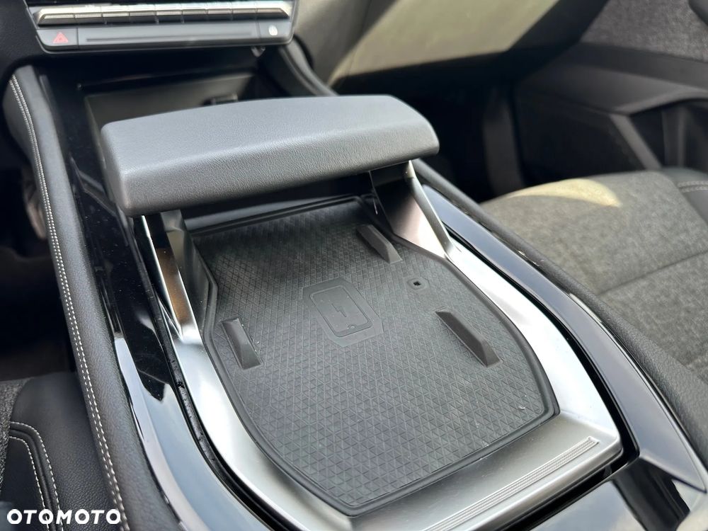 Renault Espace 1.2 E-Tech Full Hybrid 200 Techno MMT 7os - 13