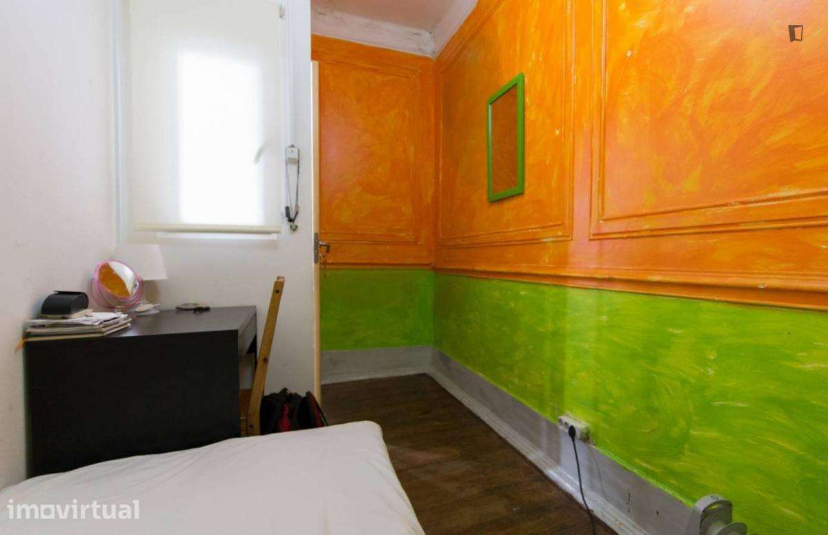 Quarto - localizado em Saldanha Lisbon - Grande imagem: 3/8