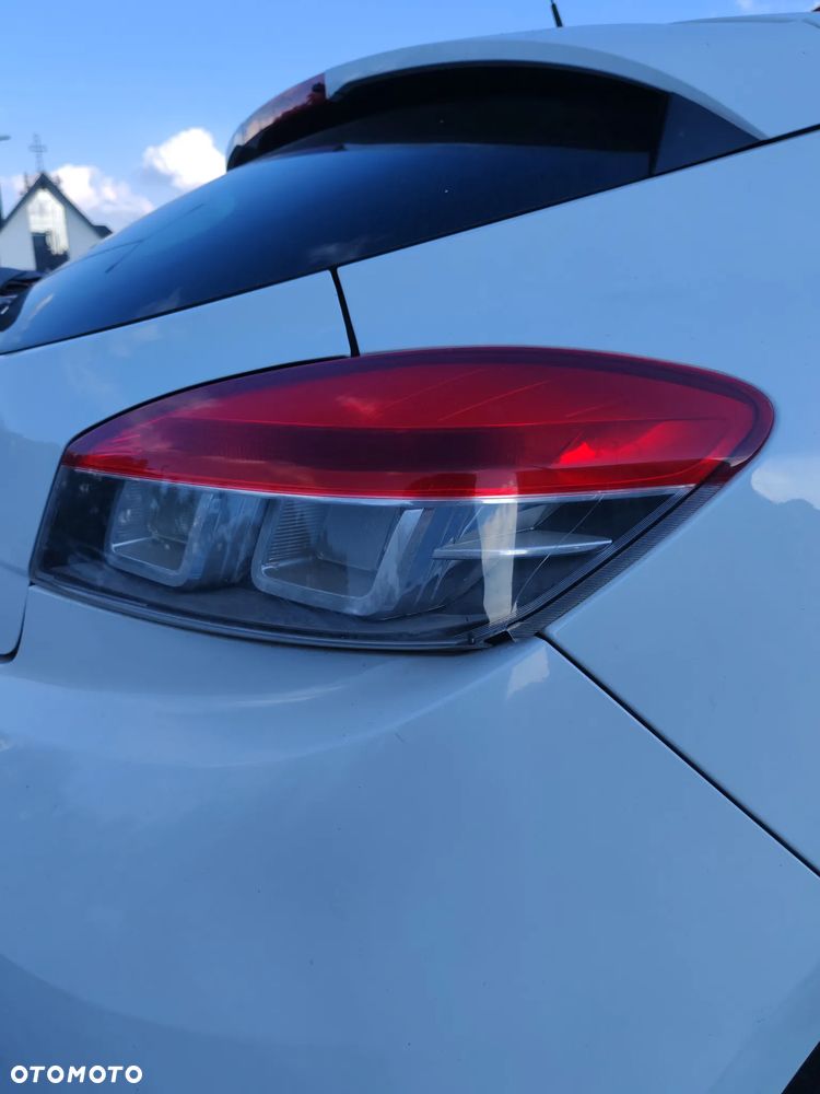Renault Megane 2010 photo 4