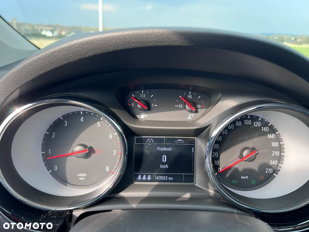 Opel Astra 1.4 Turbo Business - 14