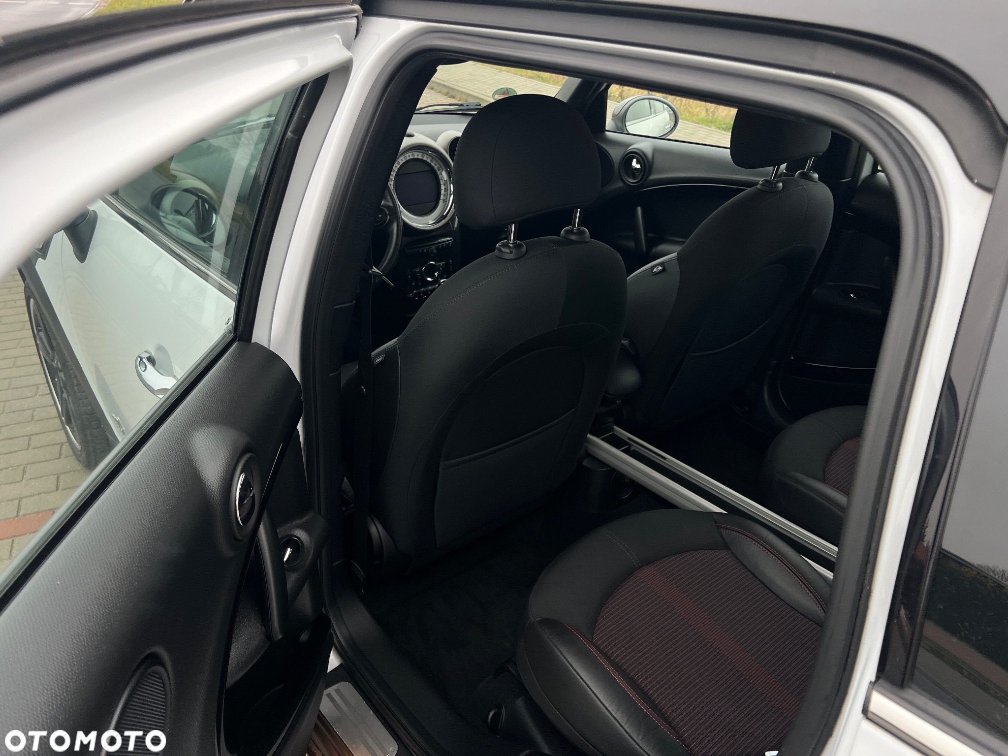 MINI Countryman Cooper SD ALL4 EU6 - 13