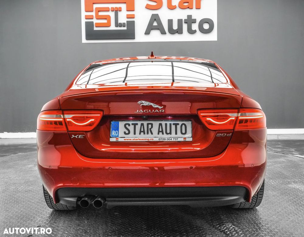 Jaguar XE 2.0 R-Sport - 5