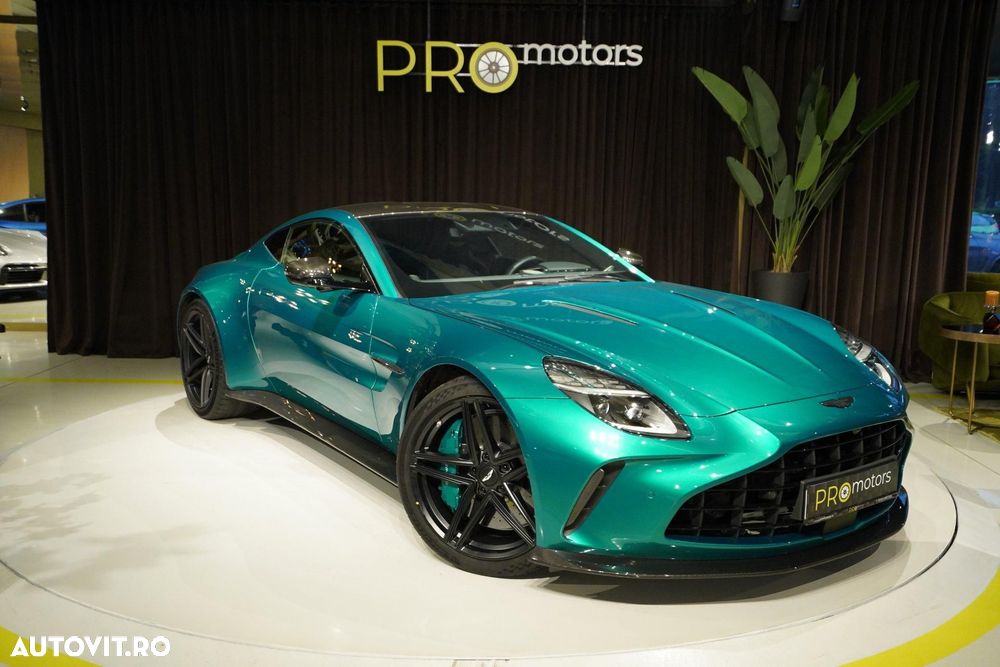 Aston Martin V8 Vantage - 1