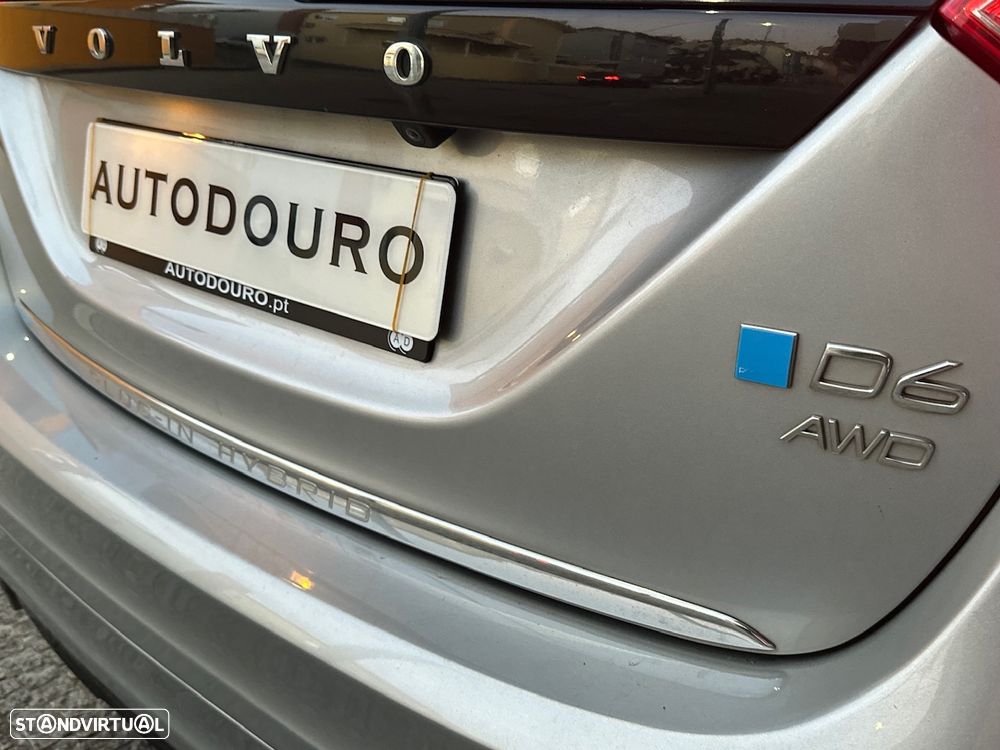 Volvo V60 D6 Plug-In-Hybrid AWD Geartronic Pure Limited - 12