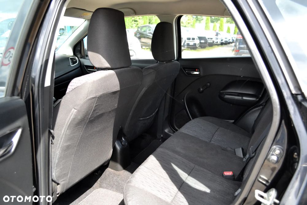 Suzuki Baleno 1.2 Dualjet Club - 11