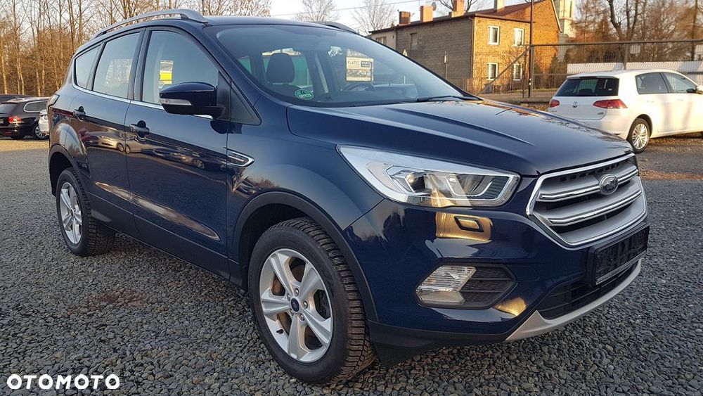 Ford Kuga 1.5 EcoBoost 2x4 Cool & Connect - 3