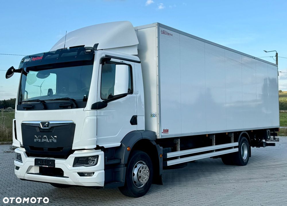 MAN TGM 15.290 / CHŁODNIA / WINDA / 8.3 M DŁUGOŚCI / 20 EUROPALET / THERMO KING / +30/-30 / AUTOMAT / 2021 ROK / SERWISOWANY - 2