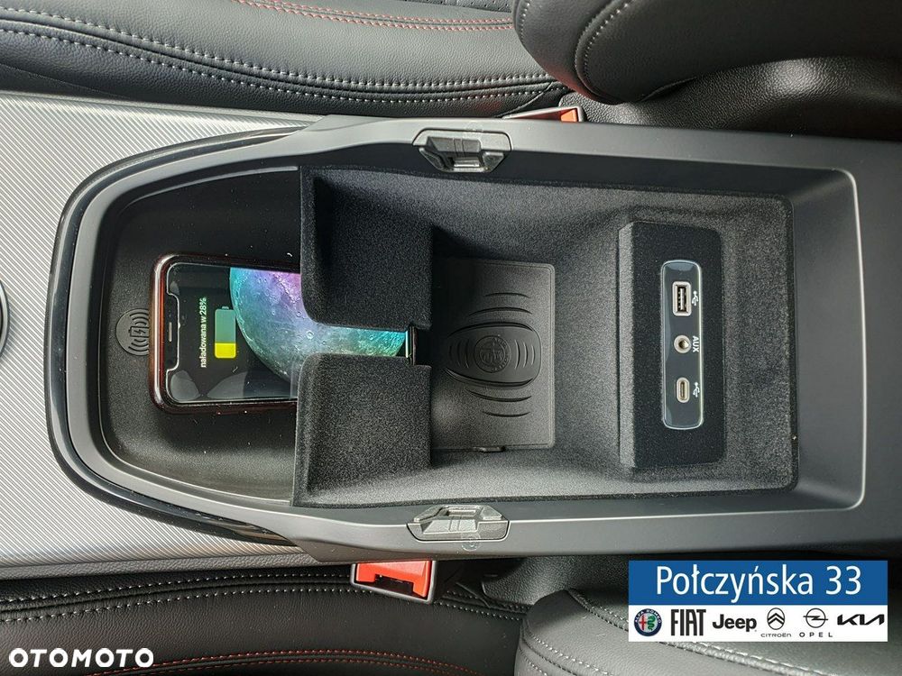 Alfa Romeo Stelvio - 30