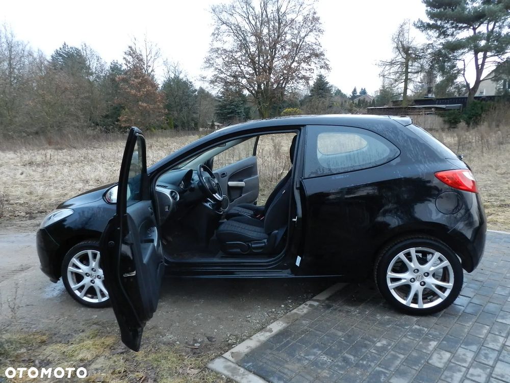 Mazda 2 - 6