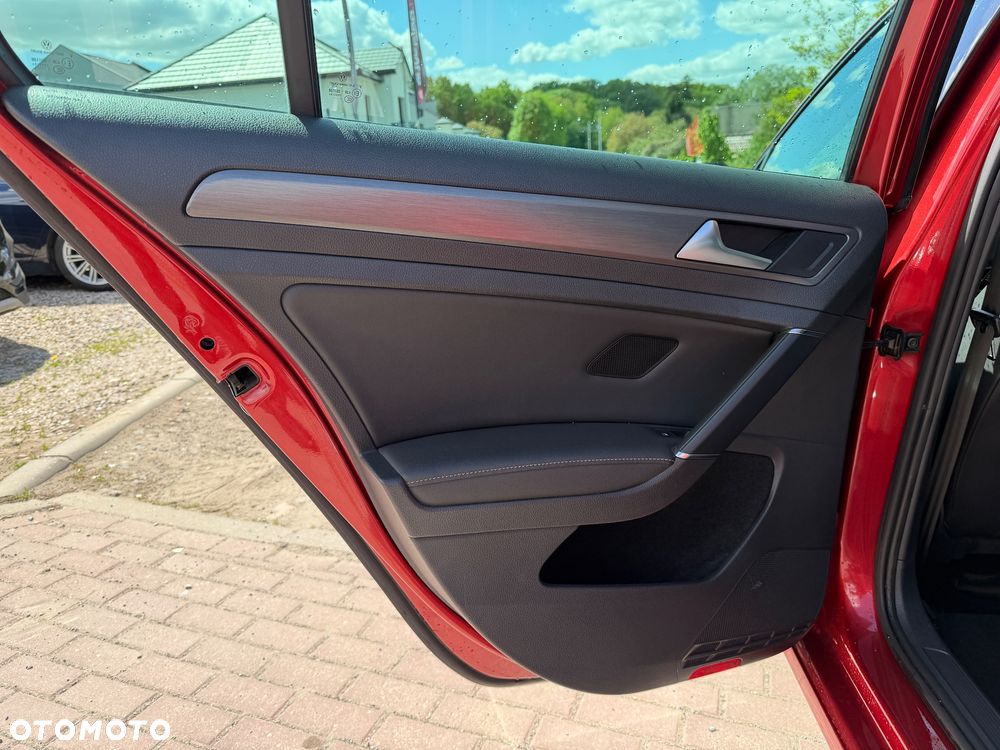 Volkswagen Golf 1.6 TDI DPF BlueMotion Technology Comfortline - 13